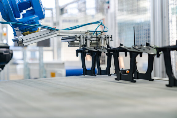 Hersteller Kunststoffteile Kabo Plastic – Automatisierung